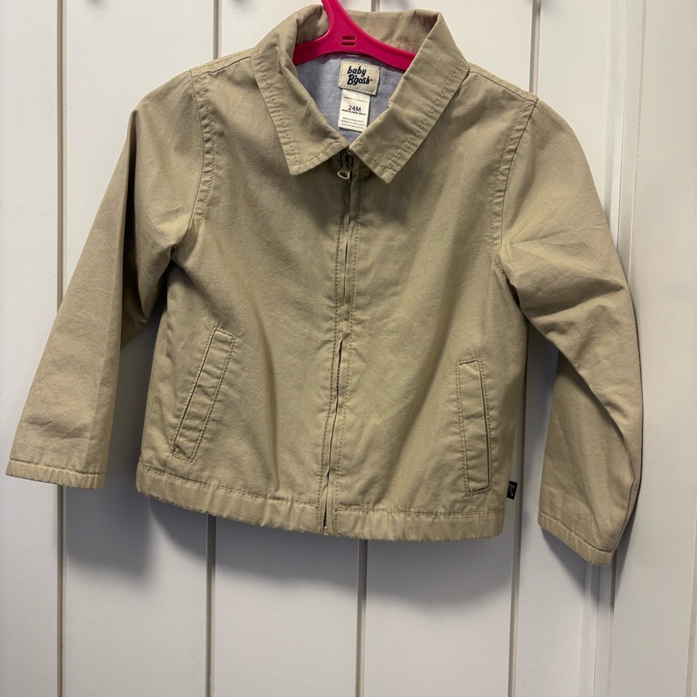 ⭐️5/$30 Stylish Tan Kids Spring Jacket